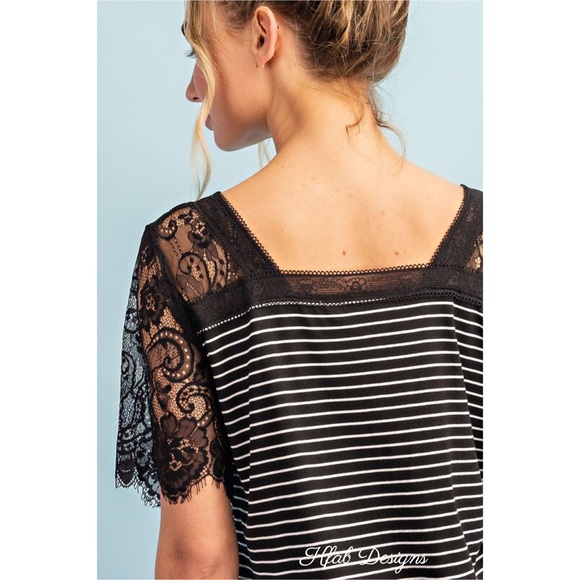 ❤️LAST 1! SALE! V Neck Lace Trim Super Soft Top! - Picture 9 of 9